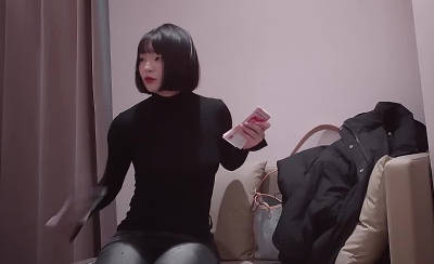 杏吧.今天约了个前凸后翘的短发御姐-老登