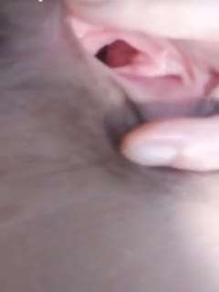 229 20:11HD【留学生自拍】漂亮留学生吃鸡啪啪在家被大洋吊男友无套输出射了满满一背真能射