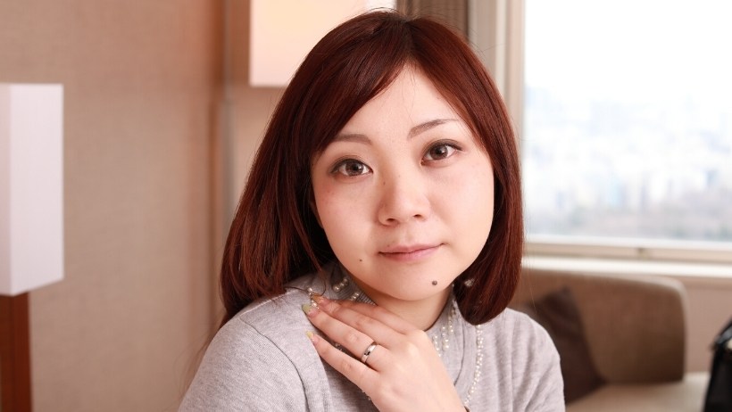 打遊戲認識的成都龍泉驿區清純學妹 破處時嬌羞，不久後一直想要