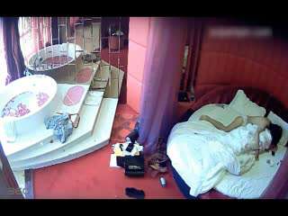 【国产精品】菠萝啤雪乳技师菠萝的上门服务精油按摩组合淫技疯狂榨精 [40:04]