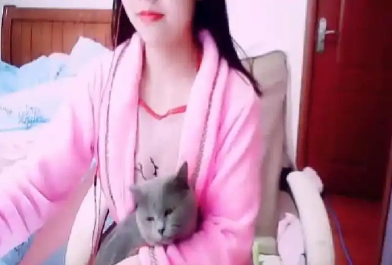 新作 [有碼] [HD 5.09G] PRED842 让电视台女播音员在直播事故中高潮痉挛10000次，体液哗啦啦地流出来。 市濑爱梨