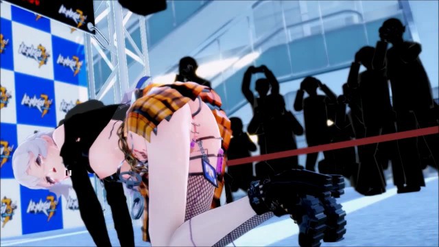 【母子乱伦】再次和儿子公园露出偷情，还被路人发现