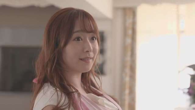 PYM526 未知演员 后背位假屌自慰高潮，24人激烈活塞运动，猛插抽插俐落！