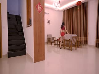 巨乳美少女 BEST 6 個厚顏無恥、可愛的美少女，用她們的胸部誘惑你