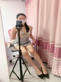 白丝萝莉小公主上身全攻速套装必须放倒狂操