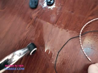 台湾顶级女优 梁佳芯 新作红苹果的诱惑 圣洁白雪公主用小嘴唤醒王子肉棒 把自慰时幻想的性爱招式全试了个遍！