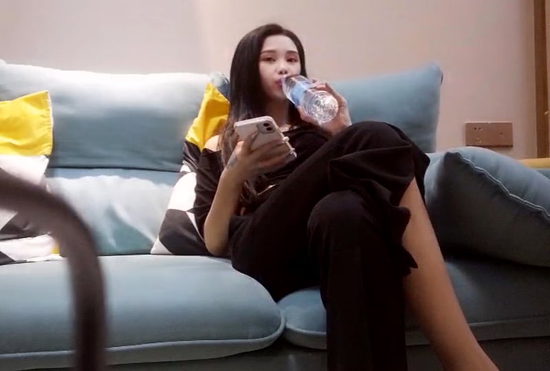 fc2ppv 4723372 全臉露出了！納吉薩 24 是一家上市公司的辦公室女士，她的眼睛抽搐，暨和奶油性愛