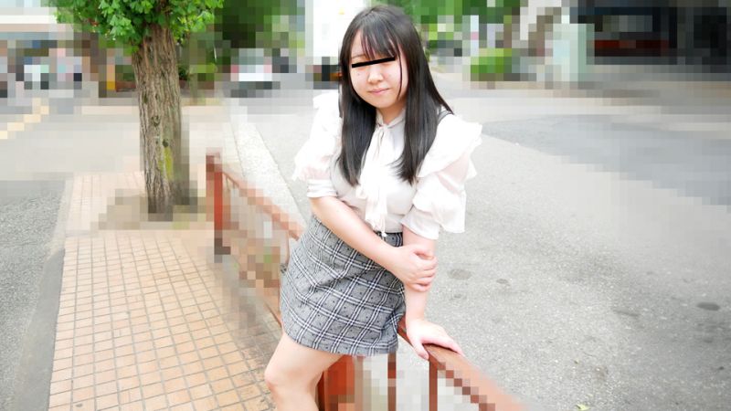 刚加微信就上来跟小哥文爱了一夜 搞得小哥欲罢不能，一晚上撸了好几次！