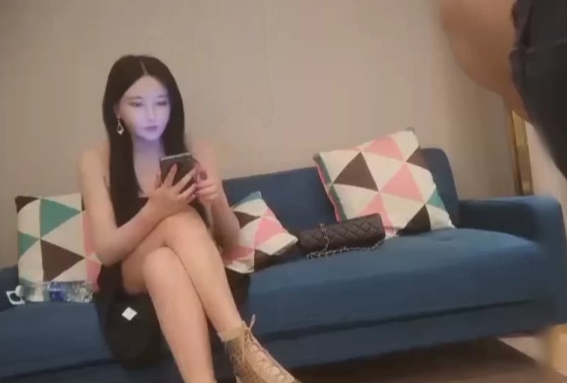 [有碼] [HD] CAWD877 一個月沒有肉棒，一個月沒有被舔，一個月沒有做愛。因為無法忘記AV拍攝的快感，渴望再一次被徹底玩壞，帶著濕透的小穴直衝東京的老字號和服店千金 塚本沙耶 [中文字幕]【MP4 6.35GB】