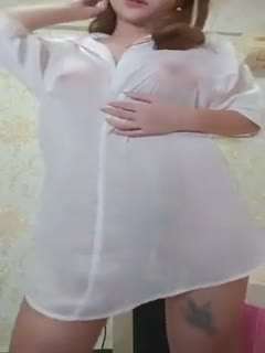 335 38:27HD【少萝涵】极品反差推特女大学生付费大尺度视频，完美露脸清纯反差爱约炮，白虎粉穴天天干！(2)