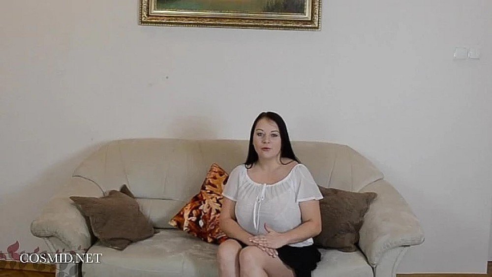 得不到咖啡廳老闆娘就操她 金寶娜