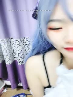 今天我最好的朋友第一次和我同睡一张床，这就是发生的事情