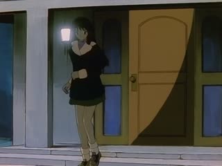 他对里面的牛奶不满意，但他还问我要更多来吞下它