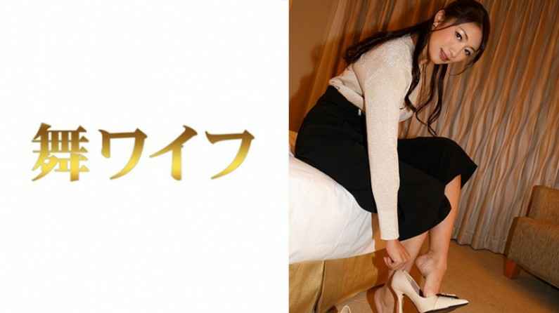 继母操她继子的大脑，以证明她的阴部比任何廉价荡妇都好