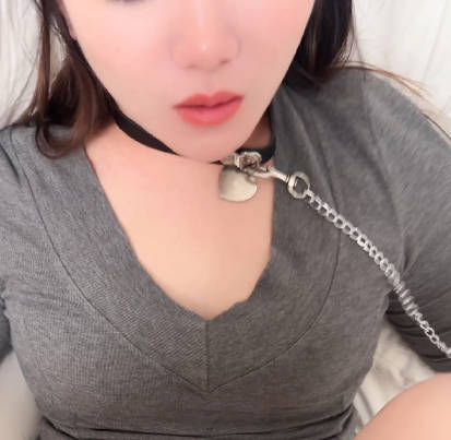 海角社区.无套拿下超爽翘臀大长腿护士这次就换我来给你打针吧