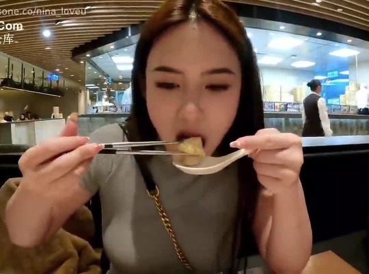 在圣诞日被内射-倪娜