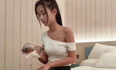 杏吧原创.今天花3000约了一个06年大三在校学生-强哥