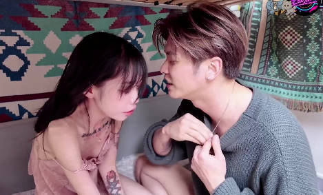 青年旅舍艳遇萝莉-仔仔